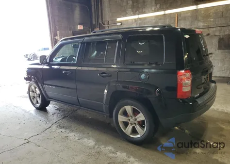 2014 Jeep Patriot Latitude z USA, uszkodzony, nr VIN 1C4NJPFB0ED890696